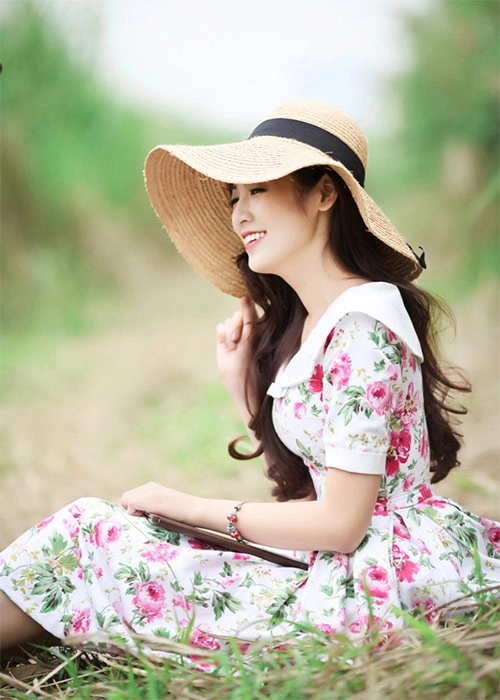 Hot girl xinh lung linh trong bộ ảnh tết - 6