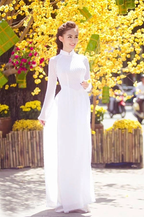 Hot girl xinh lung linh trong bộ ảnh tết - 9