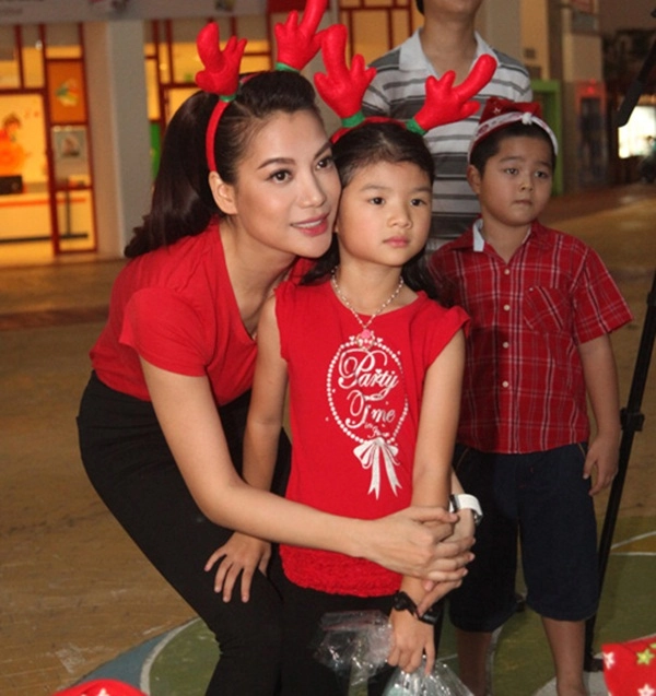Nhóc tỳ nhà sao việt rộn ràng đón giáng sinh - 4