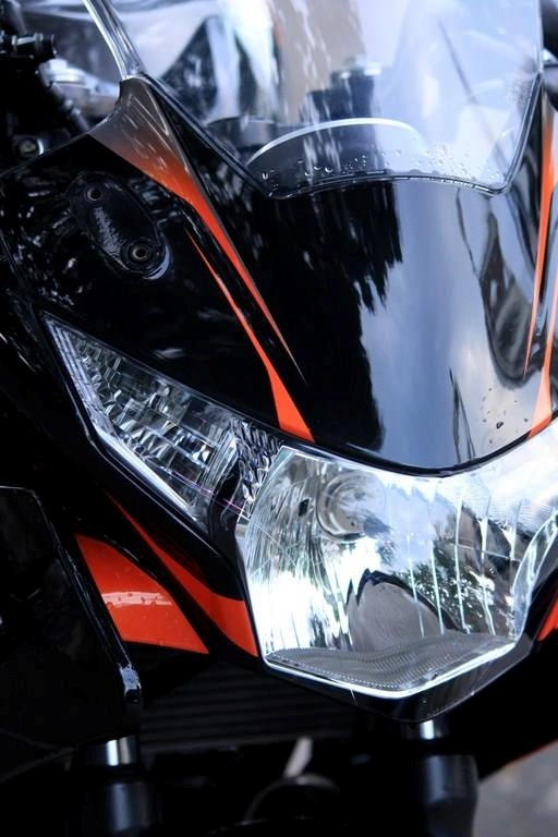 Cbr 250 tông cam đen cá tính mạnh mẽ - 6