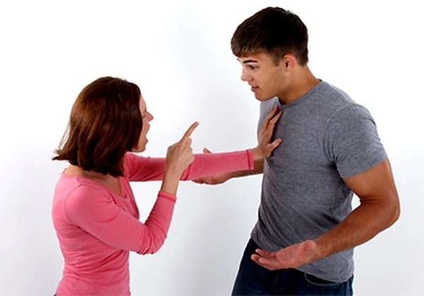 chồng ăn bám Đau đầu vì chồng an phận - 2