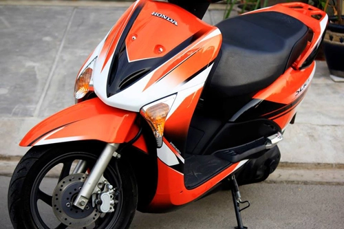 Đến honda scr lead 110 còn đi sơn phối màu - 2