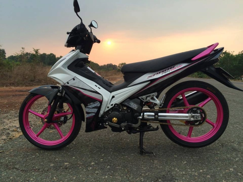 Exciter độ thông thường mâm màu hường của ngày - 5
