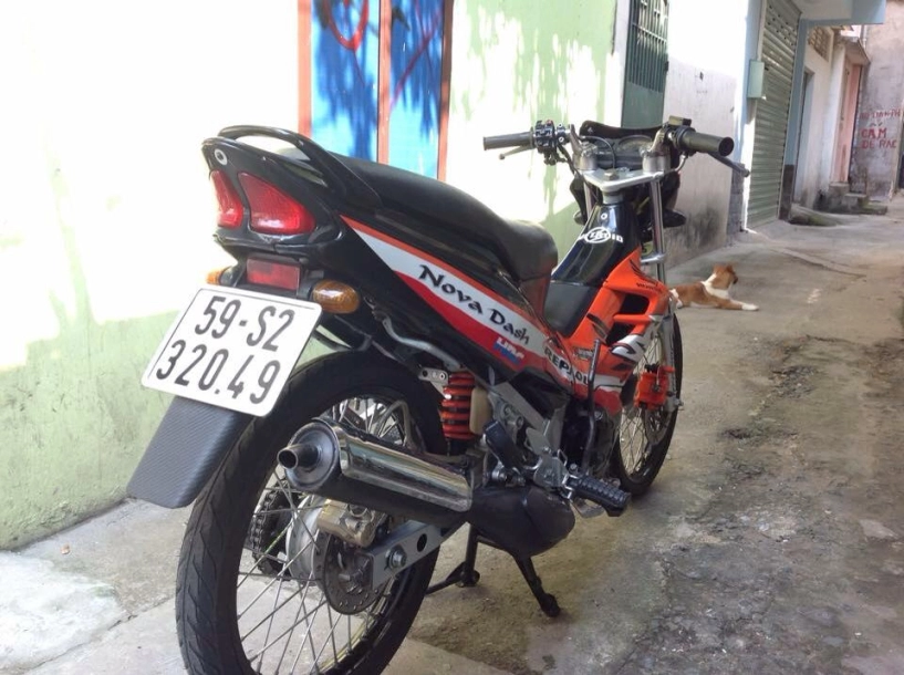 Honda nova dash 125 phiên bản repsol - 5