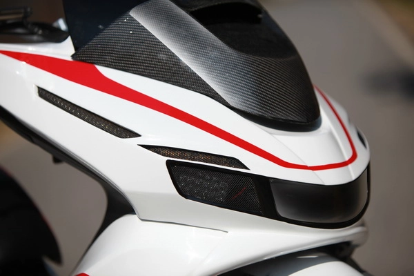 Honda pcx version nos ride it - 3