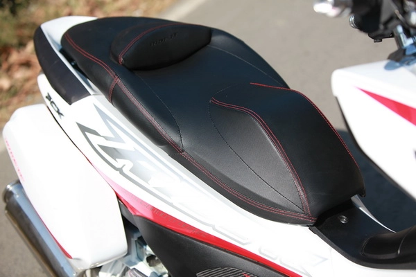 Honda pcx version nos ride it - 7