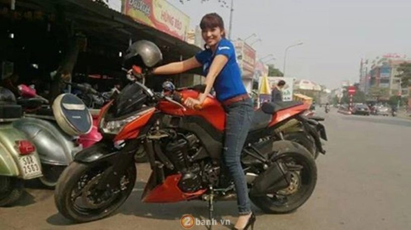 Nhà có kawasaki z1000 thì bao sẽ có gái đẹp - 4