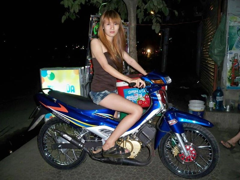 Sưu tầm hình ảnh gái ngồi xì po và yaz - 3