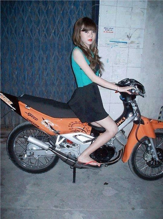 Sưu tầm hình ảnh gái ngồi xì po và yaz - 7