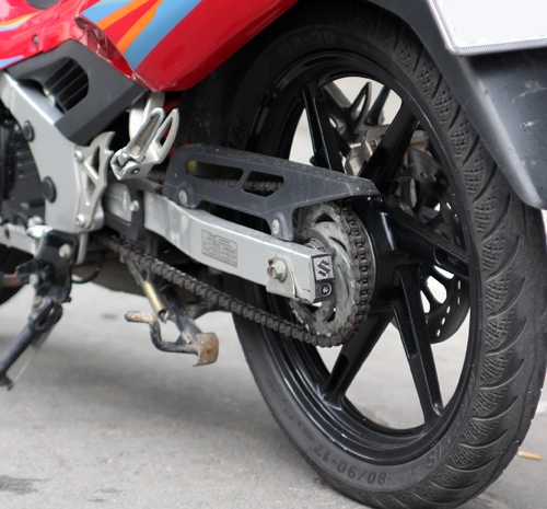 Suzuki rgv 120 huyền thoại của dân chơi - 12