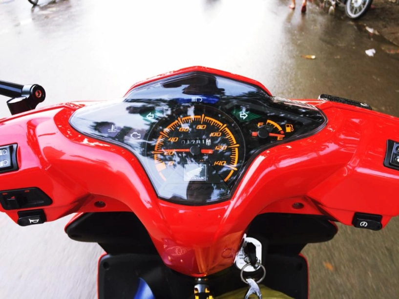 Honda click thái 110cc lên đời với nhiều đồ chơi kiểng - 2