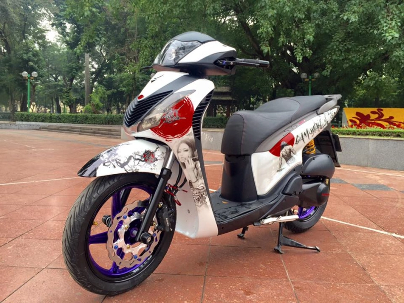 Honda sh cực ngầu cùng phiên bản samurai trên đất hà thành - 3