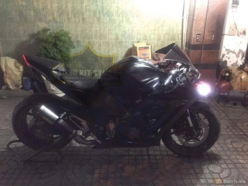 Kawasaki z800 độ thành sportbike với dàn đầu zx-10r tại sài gòn - 4