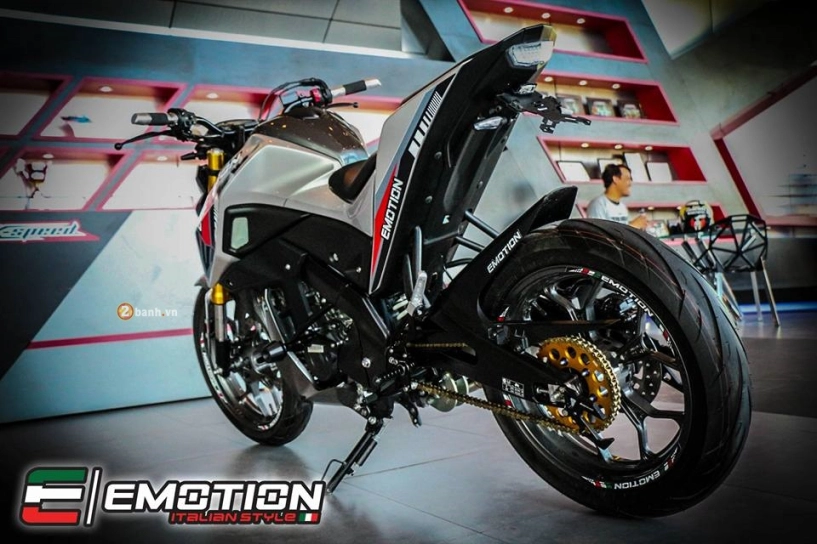 R 132 8h yamaha m-slaz đầy phong cách cùng phiên bản emotion - 9