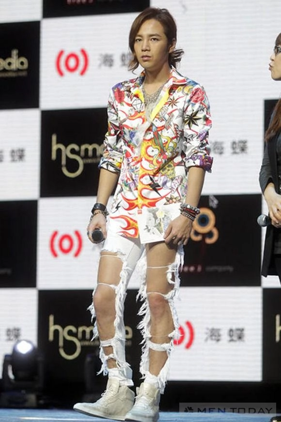 Style rách tả tơi của jang geun suk - 4