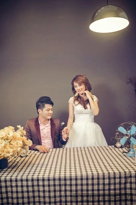 Thời trang cưới ngày hè cho cô dâu chú rể trẻ - 4