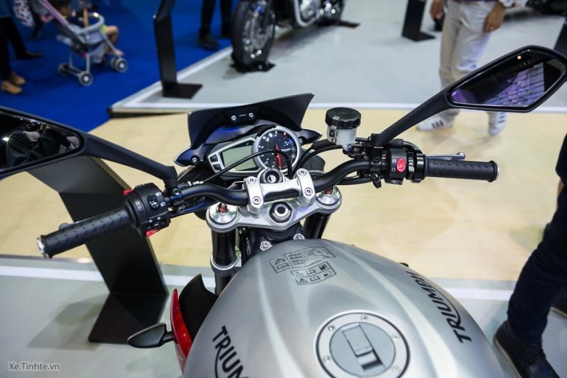 Cận cảnh triumph street triple rx phiên bản đặc biệt tại thái - 4