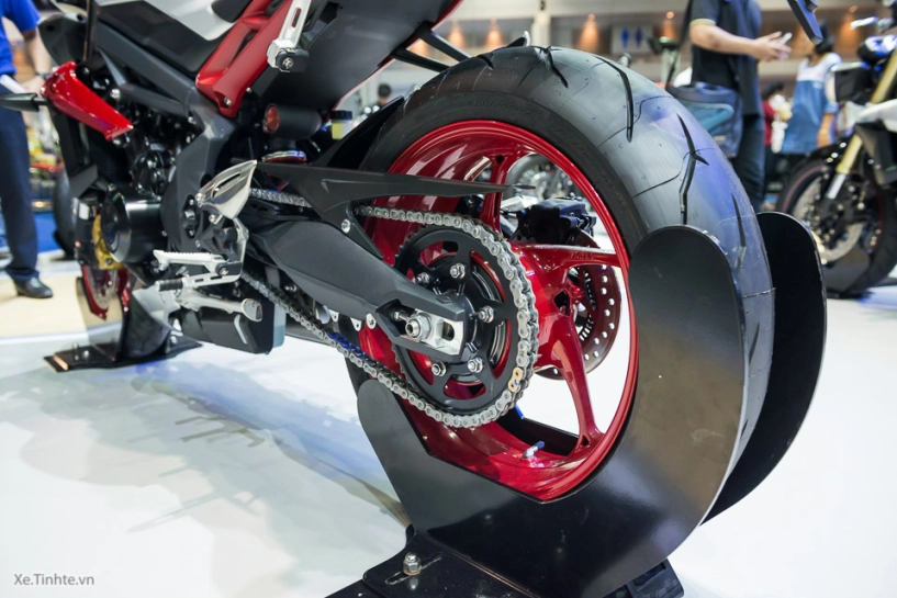 Cận cảnh triumph street triple rx phiên bản đặc biệt tại thái - 19