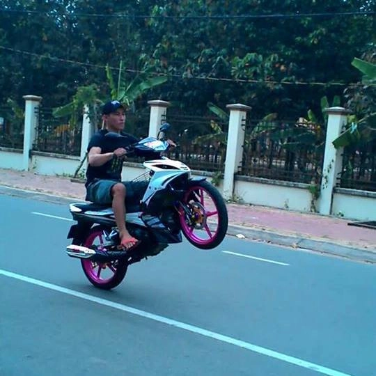 Exciter độ thông thường mâm màu hường của ngày - 7