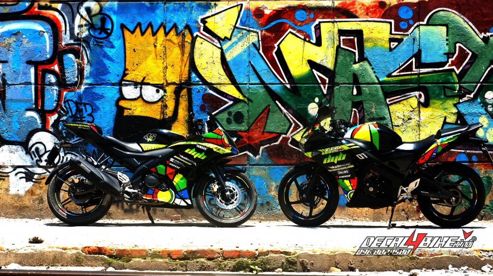 Yamaha r15 - 1