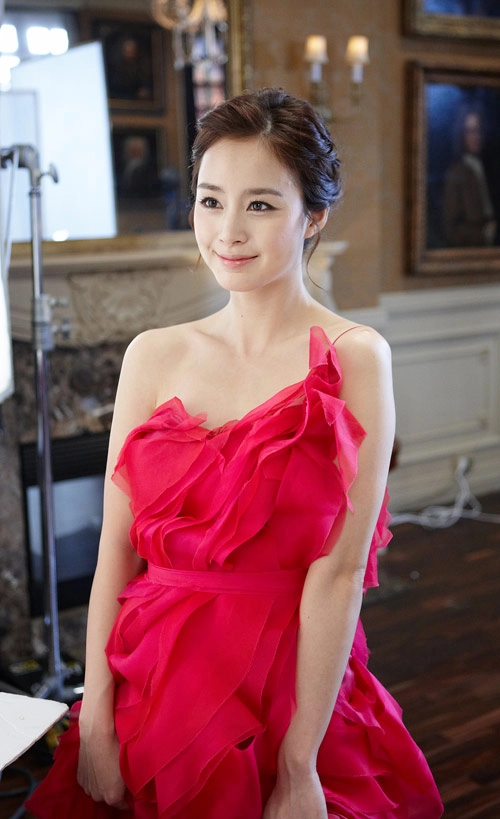 Kim tae hee hôi teen vay hoa toc xu - 11