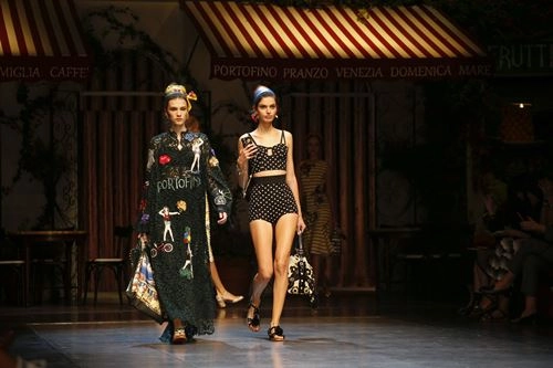 Tình yêu nước ý nồng cháy trong bst dolce - 5