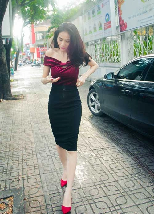Tuần qua cô dâu quỳnh nga cuốn hút với vòng 1 tròn đầy - 8