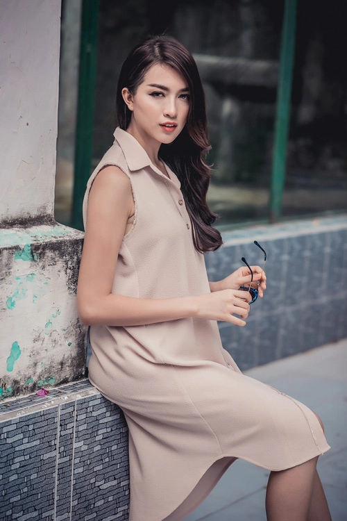 Á hậu lệ hằng gợi ý cách chọn váy suông đẹp và tiện ích - 10