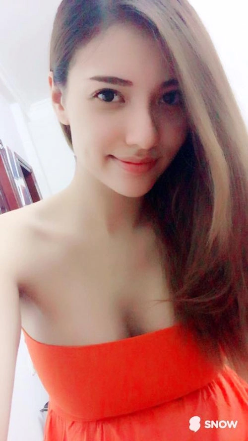 Hh diễm hương bán nude chụp ảnh cùng con trai - 9