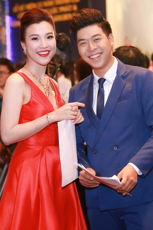 Hoàng oanh ngày càng sexy vì được bạn trai cho phép - 6