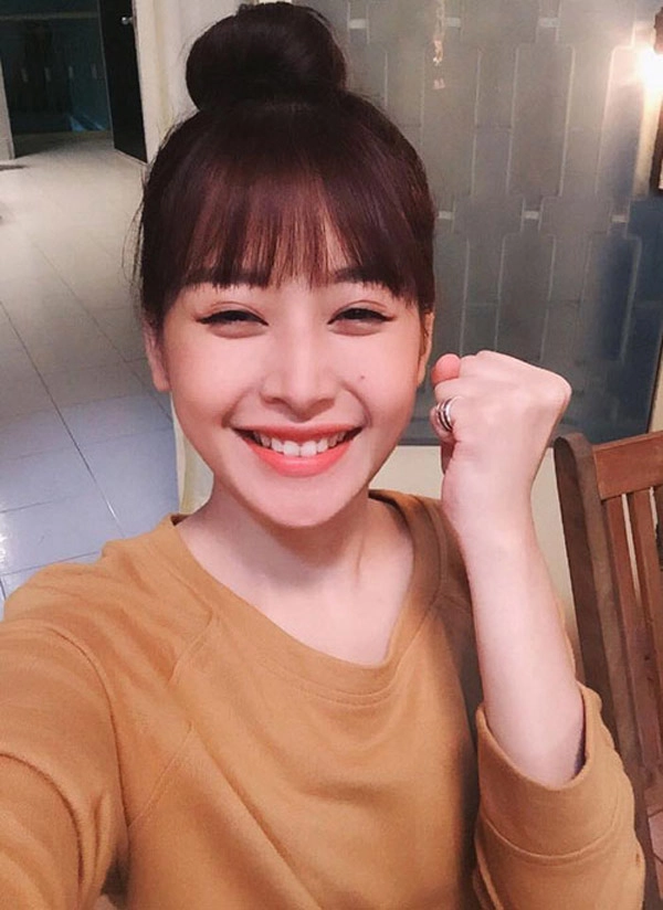 Lý nhã kỳ trẻ trung như thiếu nữ với tóc mái thưa - 13