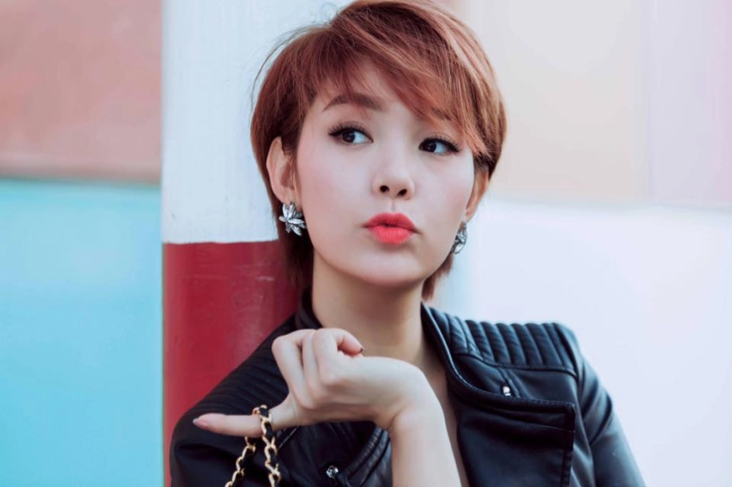 Mỹ nhân việt trẻ trung như thiếu nữ khi để tóc mái thưa - 3