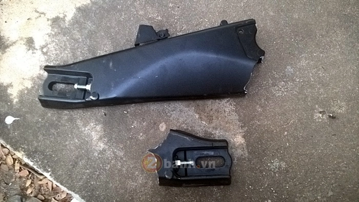 Yamaha m-slaz đang chạy trên cao tốc bị gãy gắp sau - 5