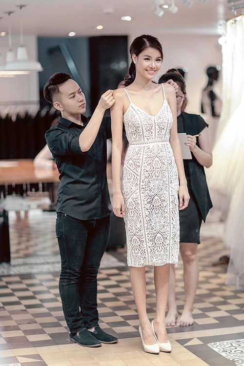 Mạc hồng quân chịu chi mua 4 váy cưới cho kỳ hân - 5