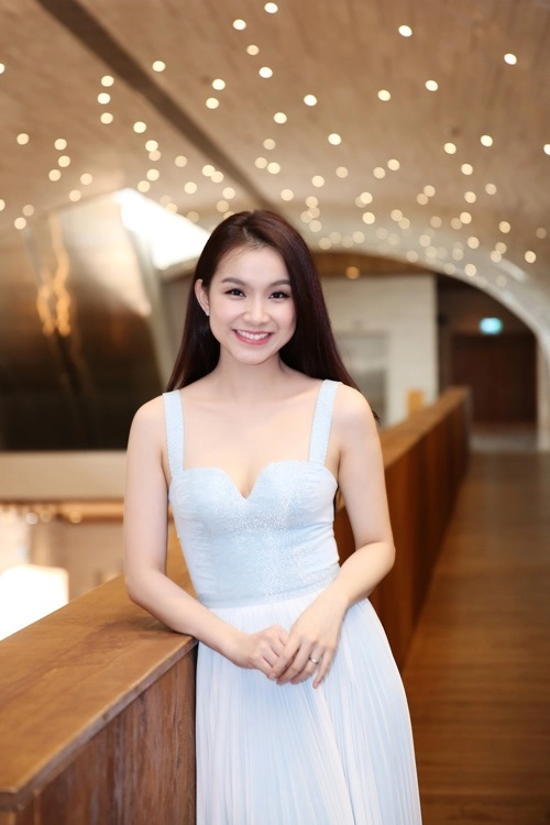Đứng hình trước nhan sắc ngọt ngào của hoa hậu thùy lâm - 1