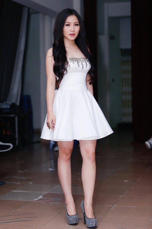 Hương tràm dần thoát mác thảm họa thời trang - 17
