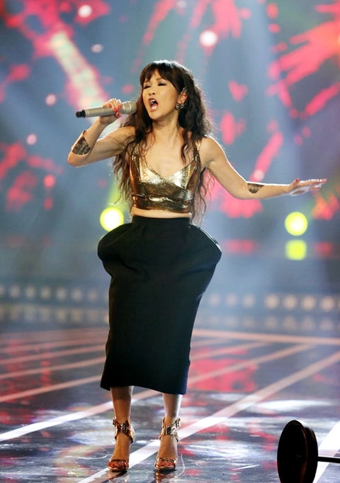 Những lần mặc nhầm đồ không thể cứu của diva hồng nhung - 10
