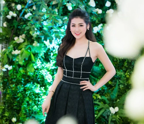 Tú anh - lệ hằng đọ sắc một chín một mười với đầm đen - 3