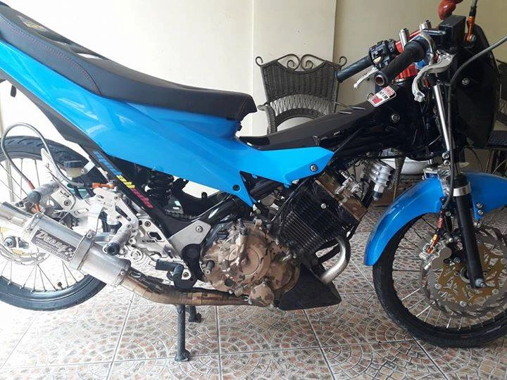 Raider 150 độ khá chất bất cần dán tem - 1