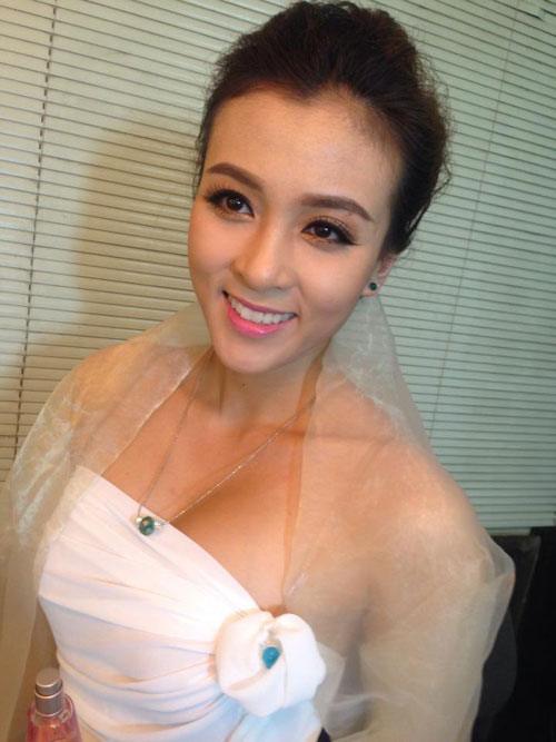 Cô gái cạo đầu trọc gây sốt vietnam idol 2015 - 11