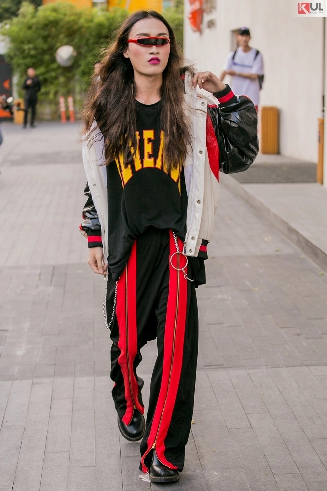 Phí phương anh khoe street style độc đáo quý ông thuận nguyễn cưỡi mô tô đầy quyến rũ - 22