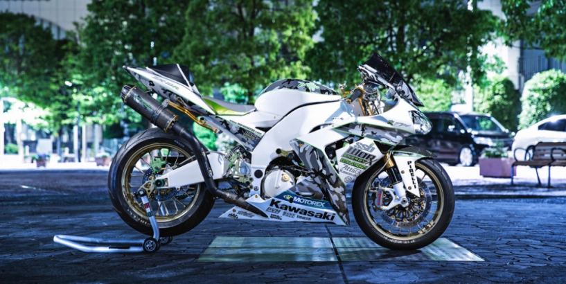 Sport bike sát nài zx10r chất chơi của các biker nước ngoài - 3