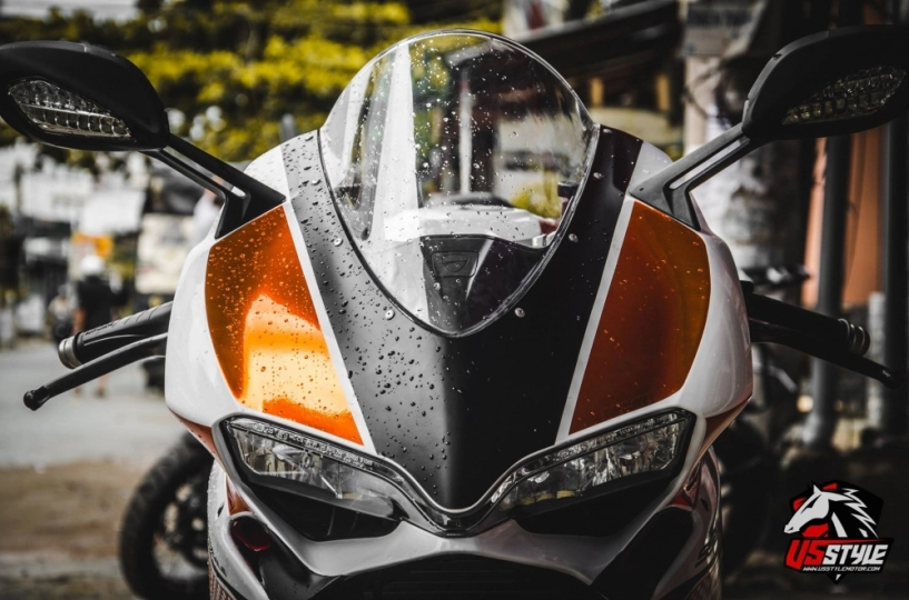 Ducati 959 panigale lột xác trong bộ cánh cam chrome đầy ấn tượng - 4