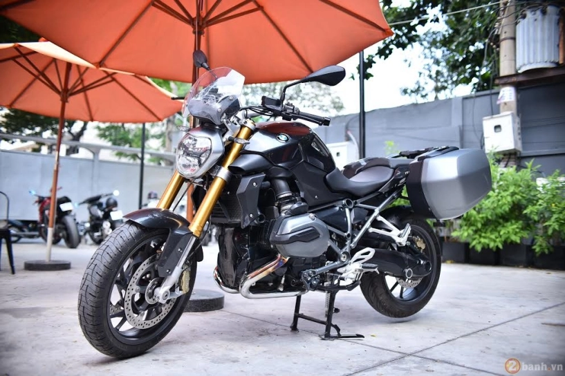 Hàng khủng bmw r 1200 r hiếm hoi tạo dáng tại sài gòn - 18