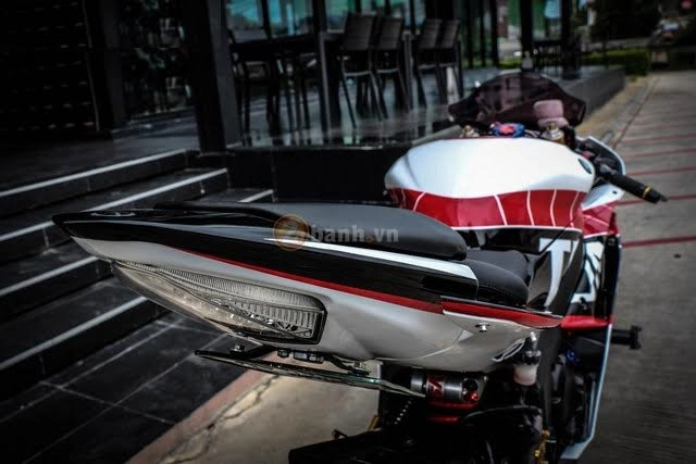 Huyền thoại tốc độ r6 đầy phong cách - 4