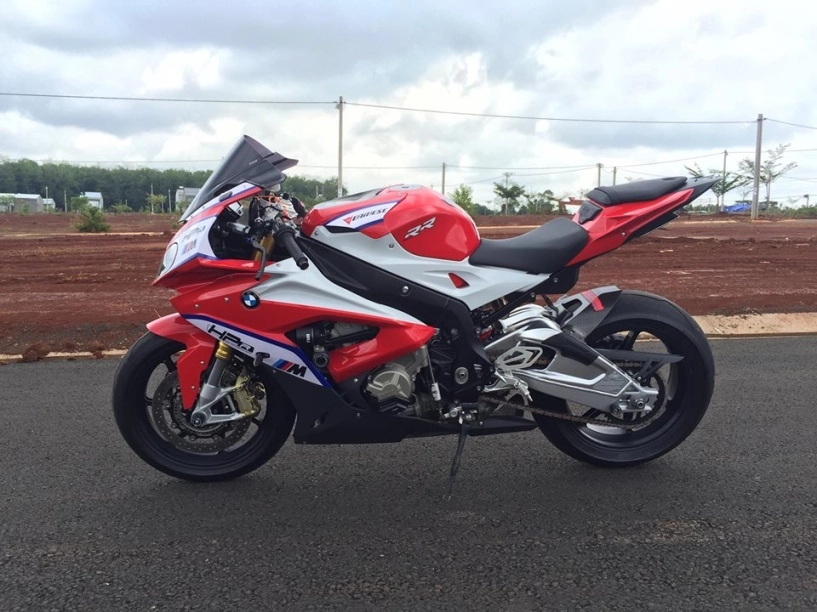 Trực thăng phải lu mờ trước bmw s1000rr trắng đỏ - 8