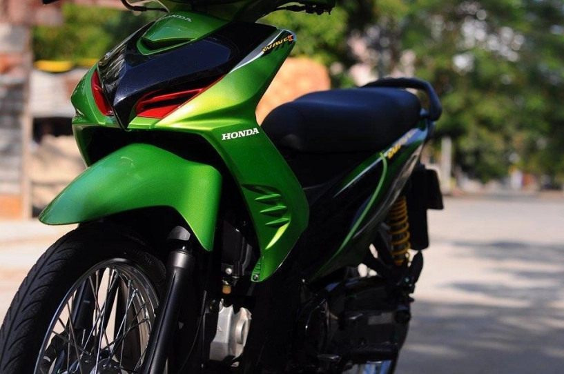 Wave rsx đầy phong cách với bộ cánh xanh z1000 - 3