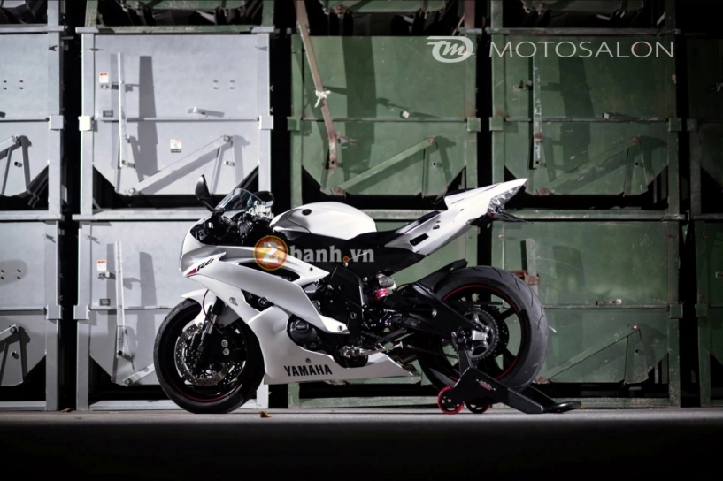 Bạch mã yamaha r6 đẹp ngất ngây từ người nhật - 1