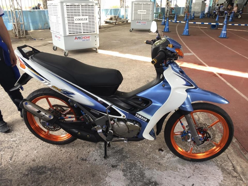 Yaz 125 chiến mã huyền thoại khoe sắc tại cuộc thi độ xe exciter - 1