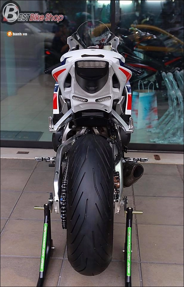 Honda cbr1000rr fireblade hrc độ phiên bản bước ra từ đường đua - 10